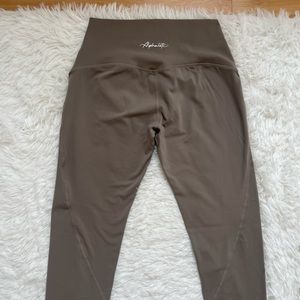 Size LG Alphalete seamless high waisted leggings